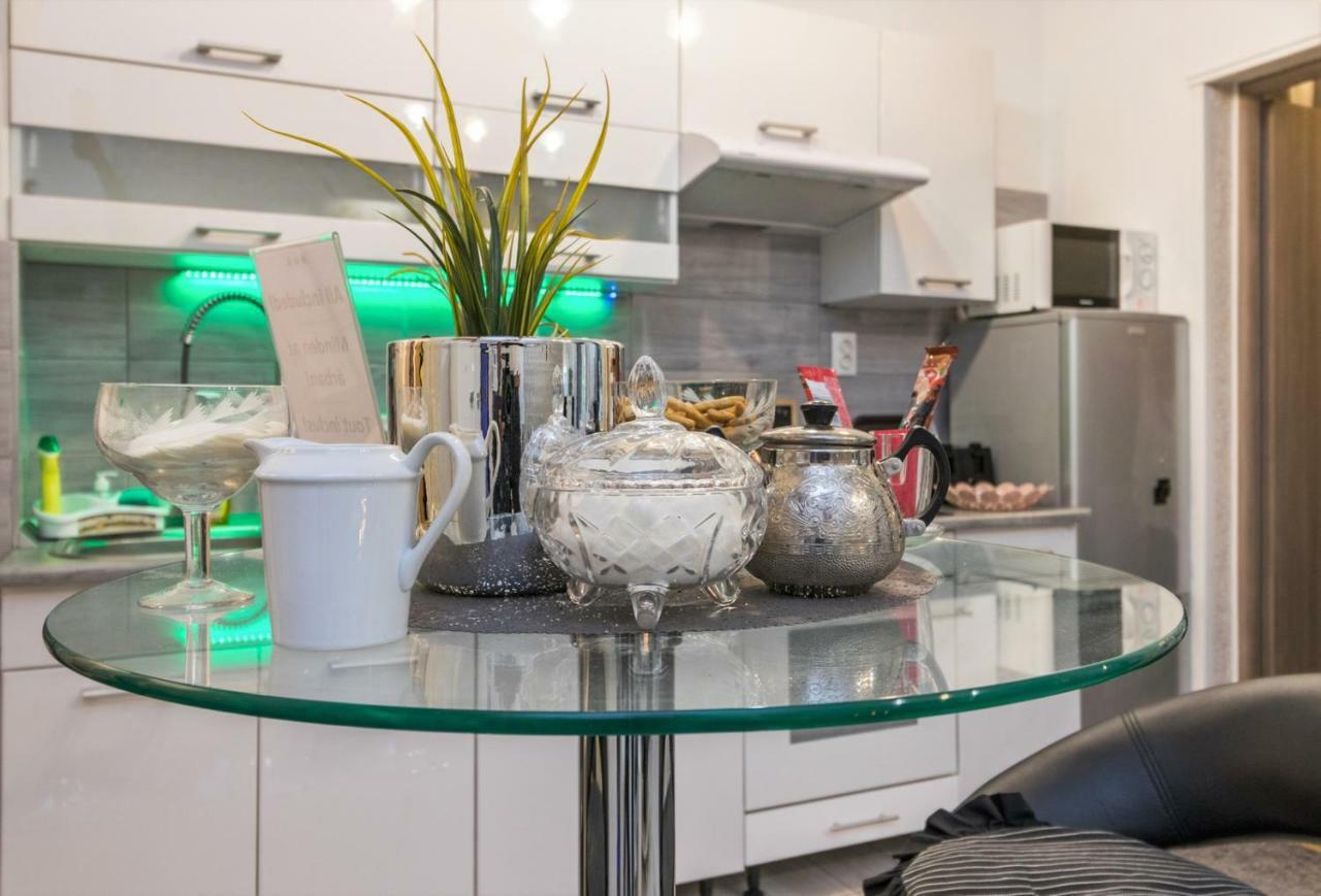 Grey Orchid Apartment - Studio Budapeszt Zewnętrze zdjęcie