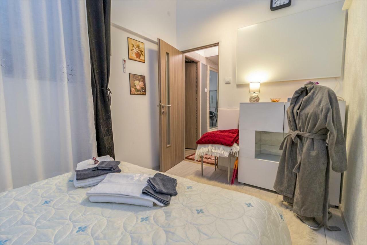 Grey Orchid Apartment - Studio Budapeszt Zewnętrze zdjęcie